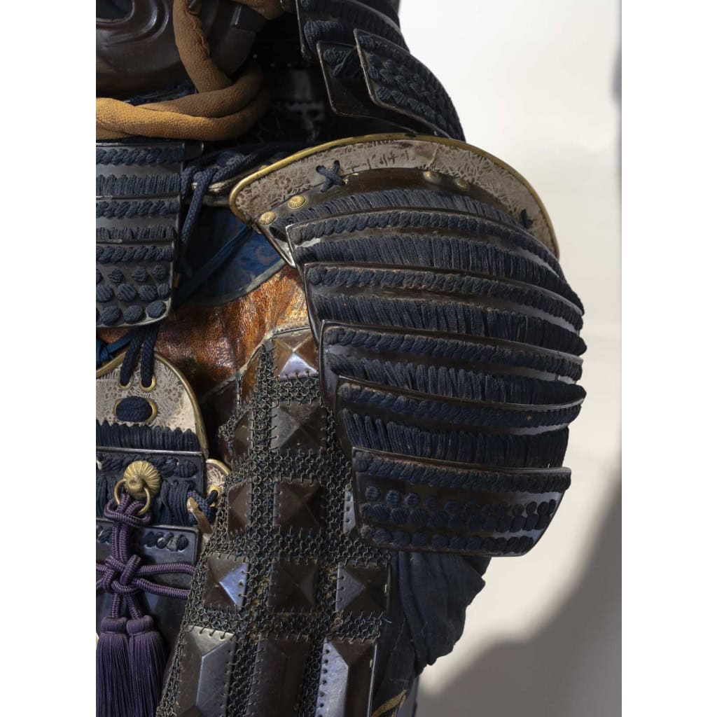 Armure japonaise de samouraï. Epoque Edo 18ème siècle 11 Armure japonaise de samouraï. Epoque Edo 18ème siècle 11