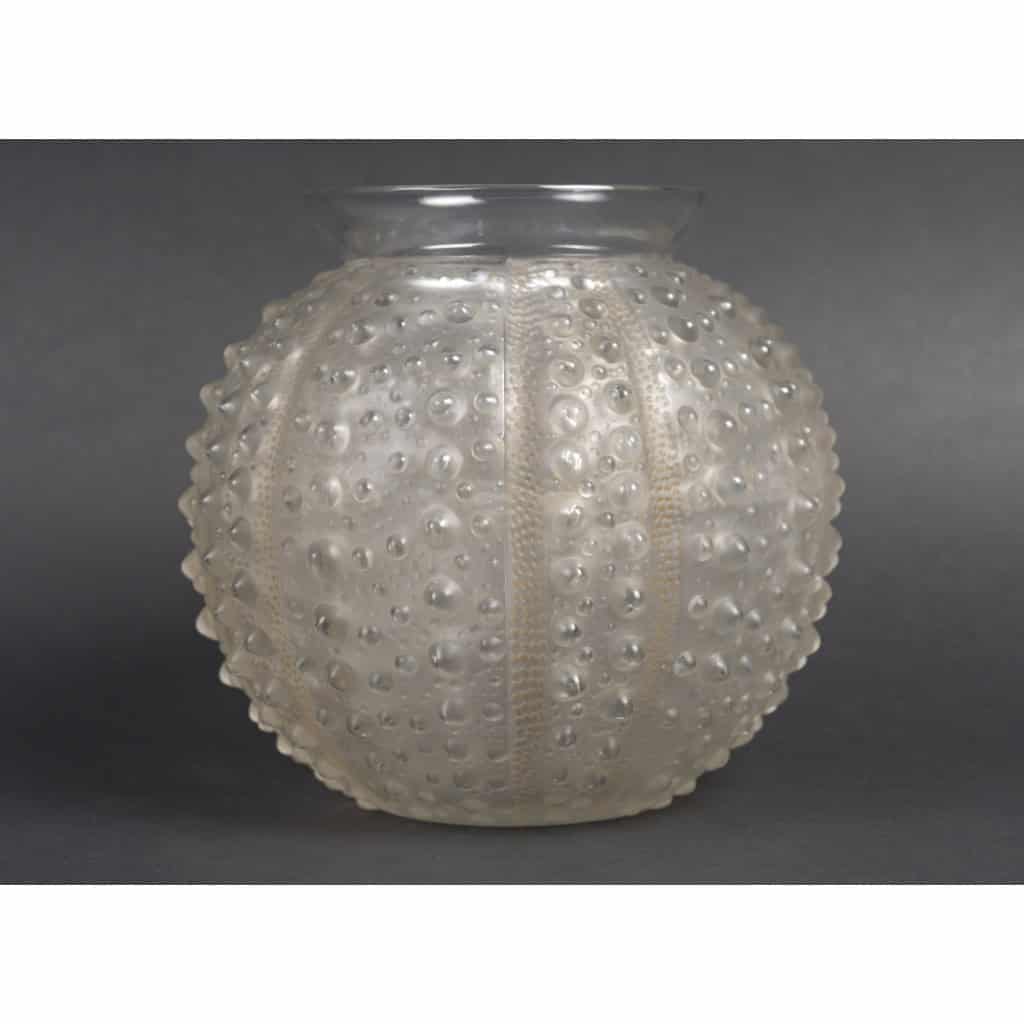 LALIQUE – Vase « Oursins » 1935 4