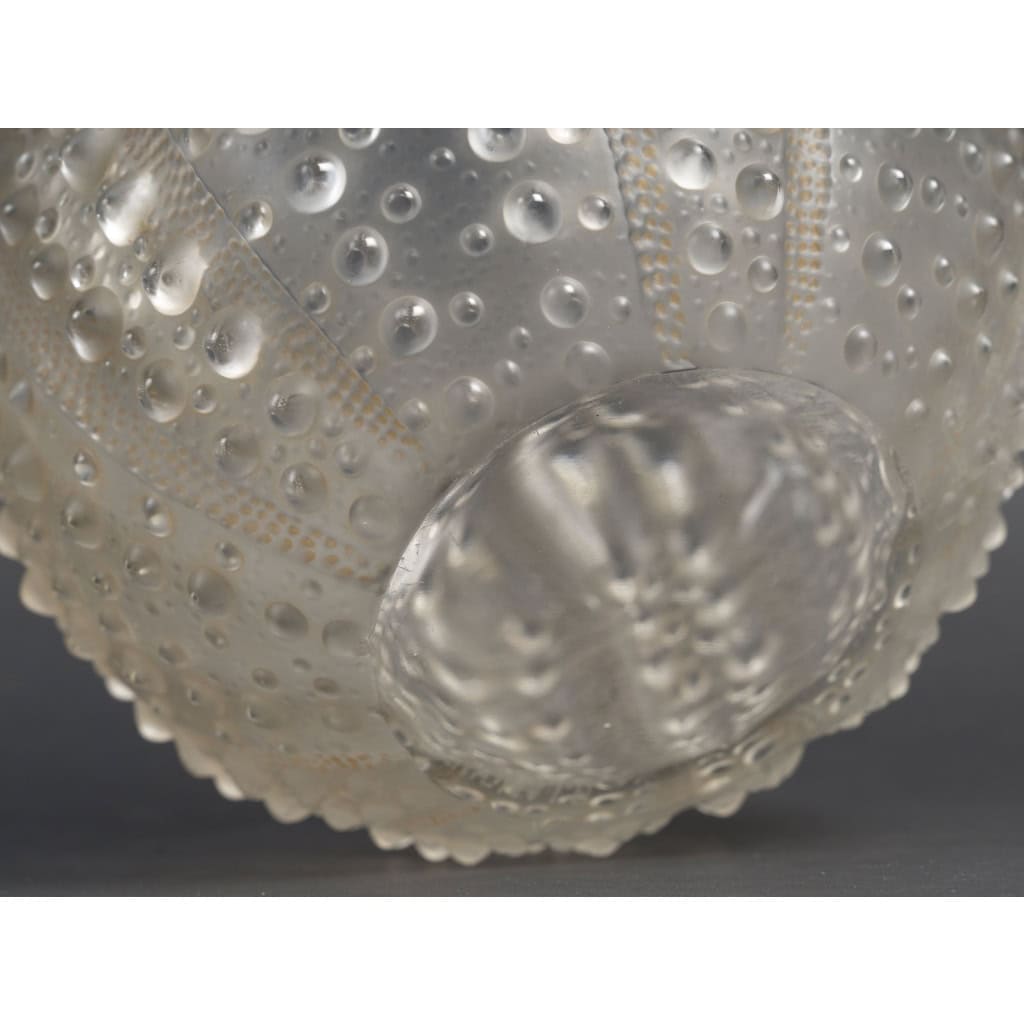 LALIQUE – Vase « Oursins » 1935 13