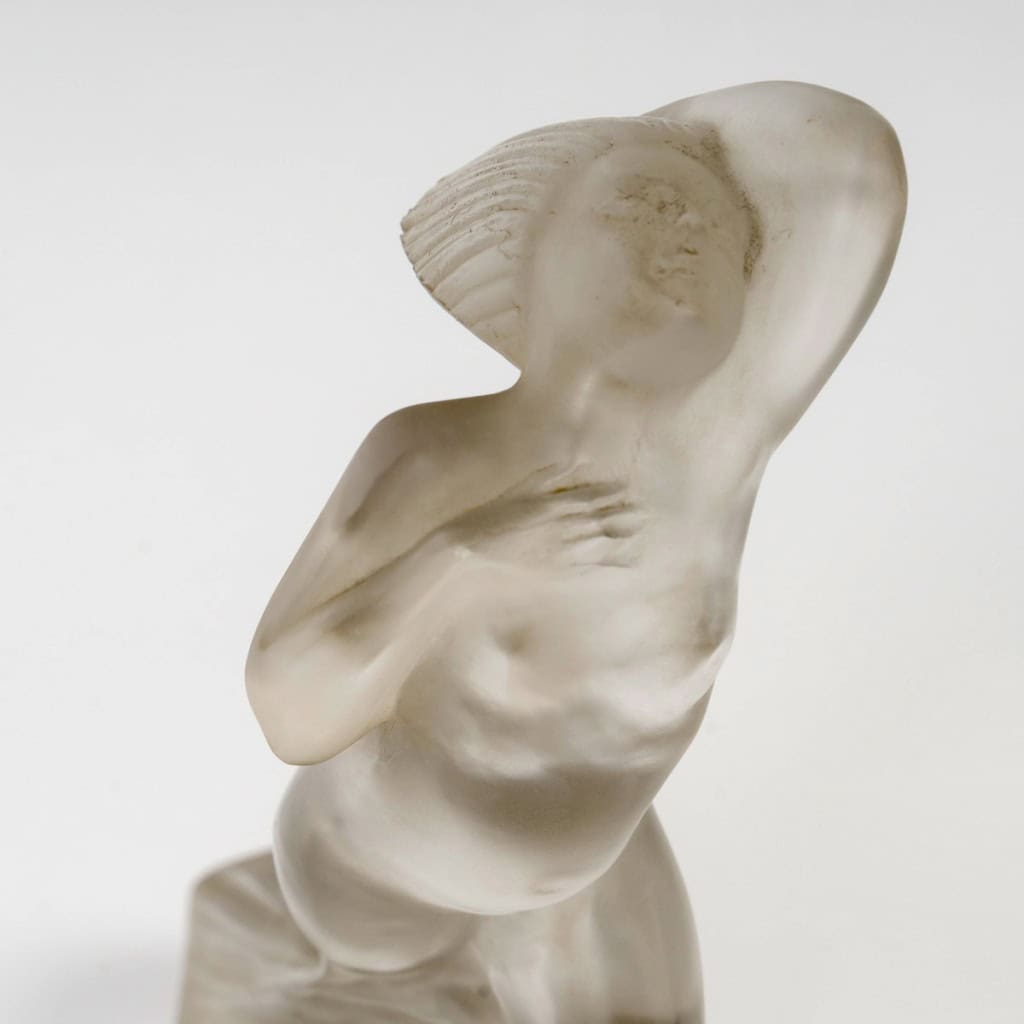 1929 René Lalique – Statuette Côte d’Azur Pullman Express Verre Blanc 8