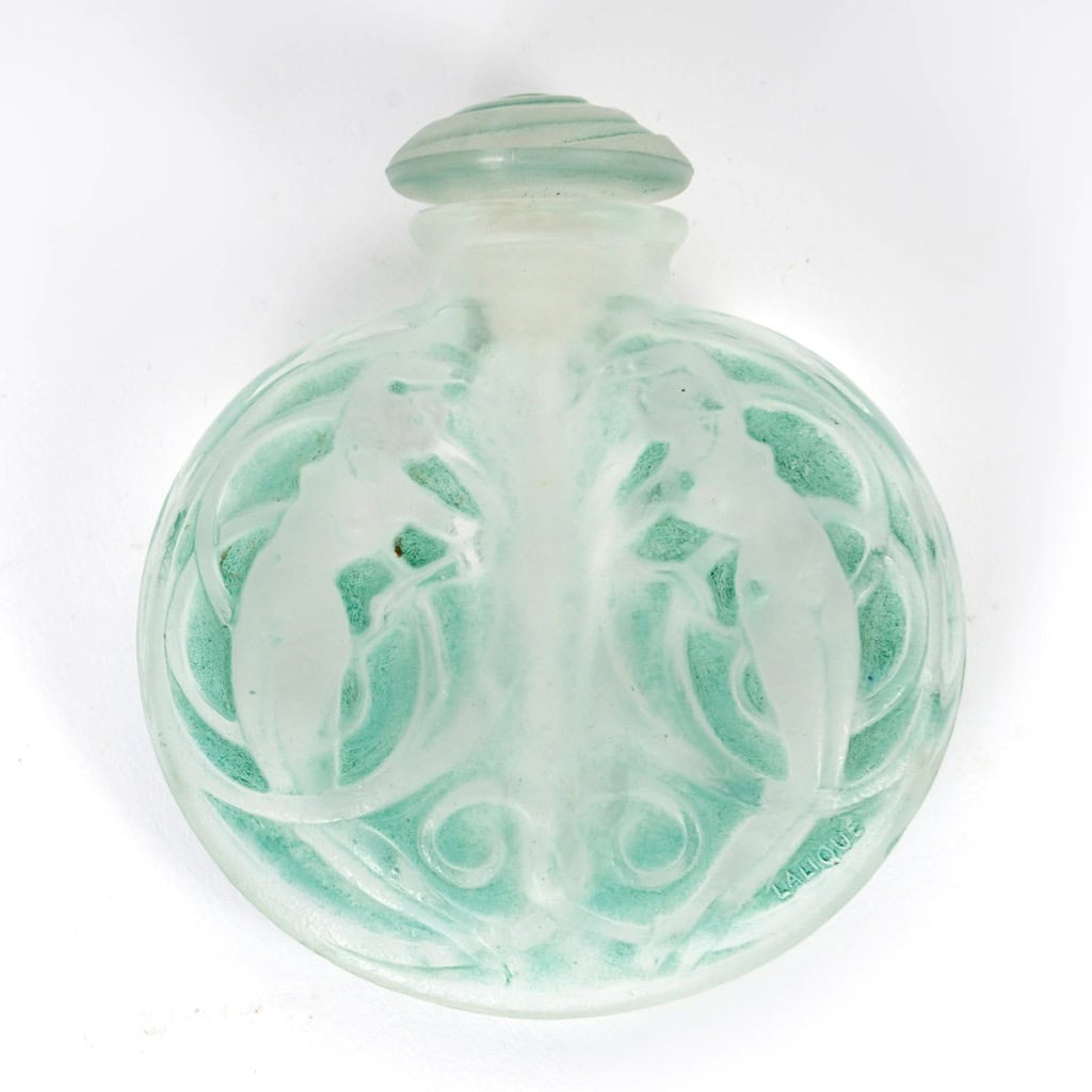 1912 René Lalique – Flacon Naïades Verre Blanc Patiné Vert 4