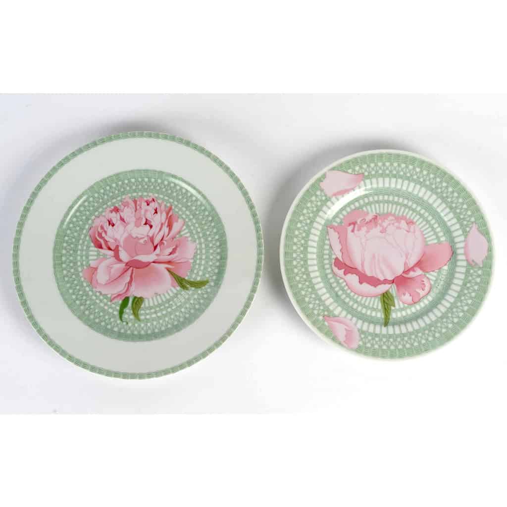 Hermès – 12 Assiettes à Dîner et 12 Assiettes à Dessert Pivoines Porcelaine 3