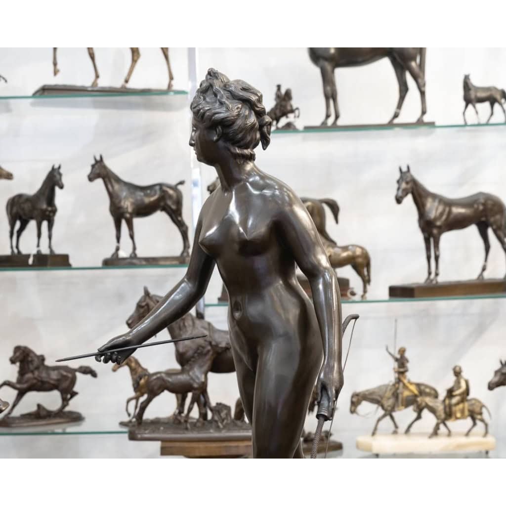 Sculpture – Diane Chasseresse , Jean – Antoine Houdon (1741-1828) – Bronze 9