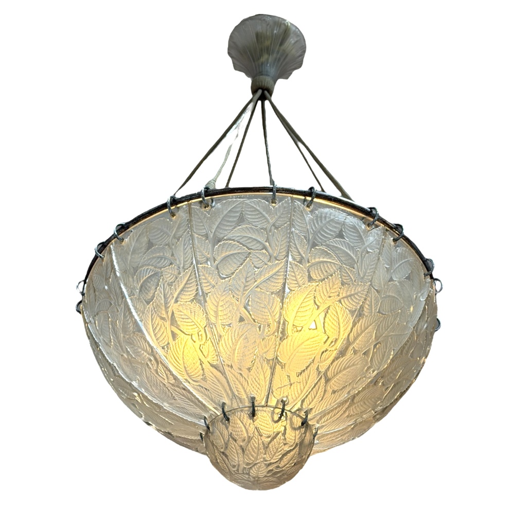 1921 René Lalique – Suspension Feuilles de Charme Verre Blanc 6