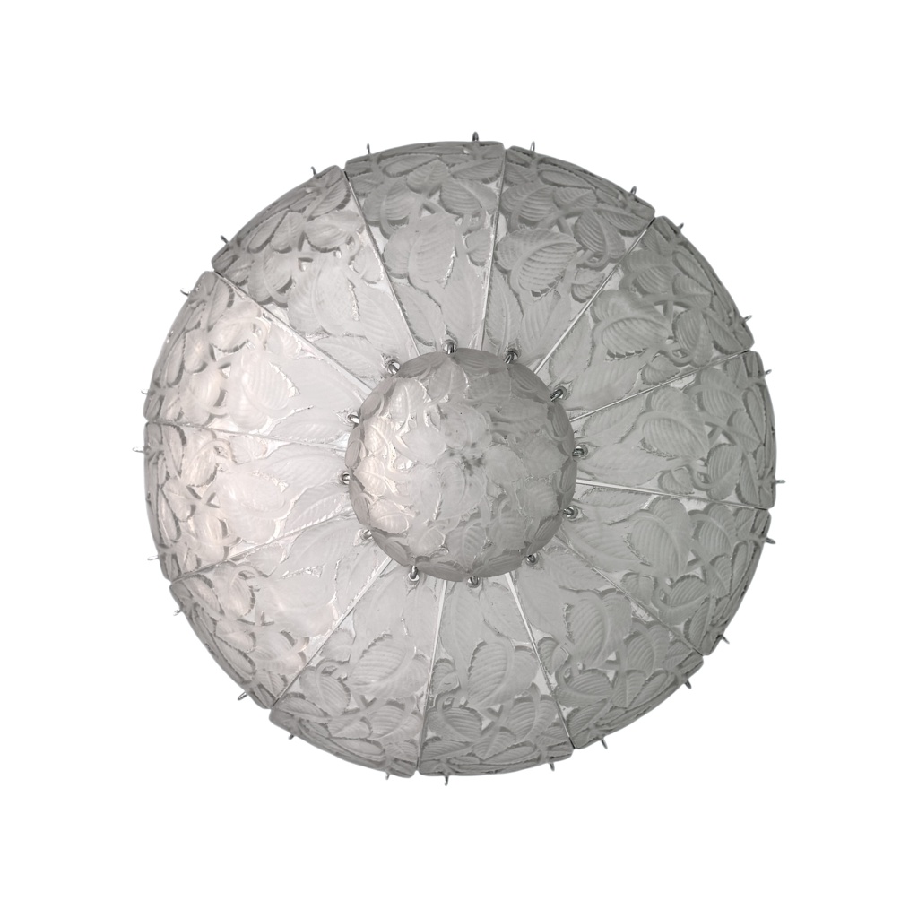 1921 René Lalique – Suspension Feuilles de Charme Verre Blanc 5