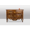 Commode galbée, dite nîmoise, en noyer, à 2 tiroirs. XVIIIe siècle. LS5422 16