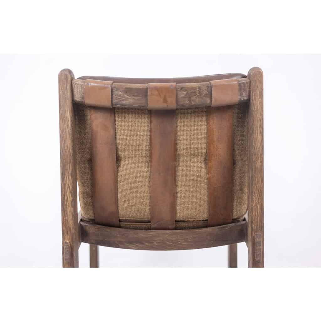 Paire de chauffeuses en chêne, garnie de cuir. Travail des années 1960. LS6554 14