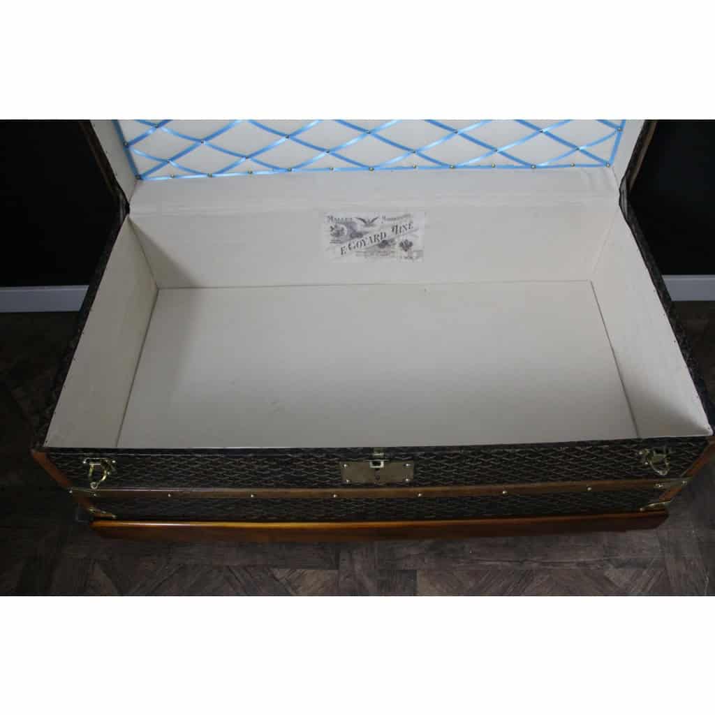 Malle Goyard 100 cm des années 1920’s en toile a chevrons 20