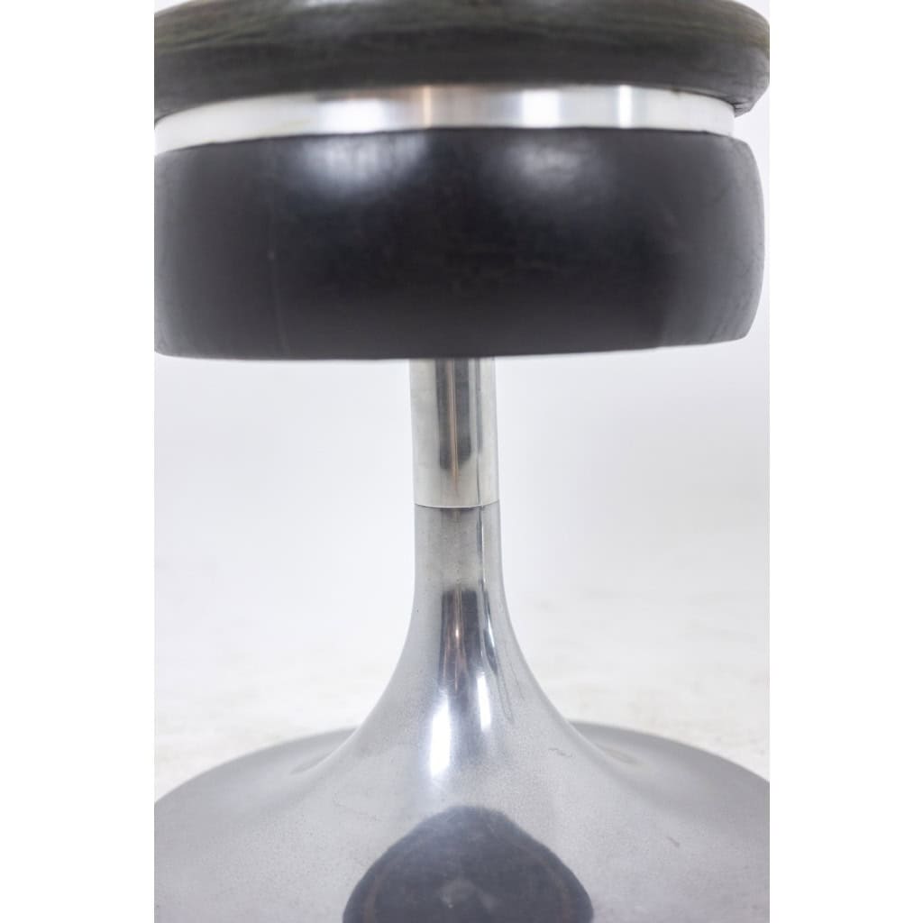 Black cylindrical low stool, steel base. 1970s LS6567 5