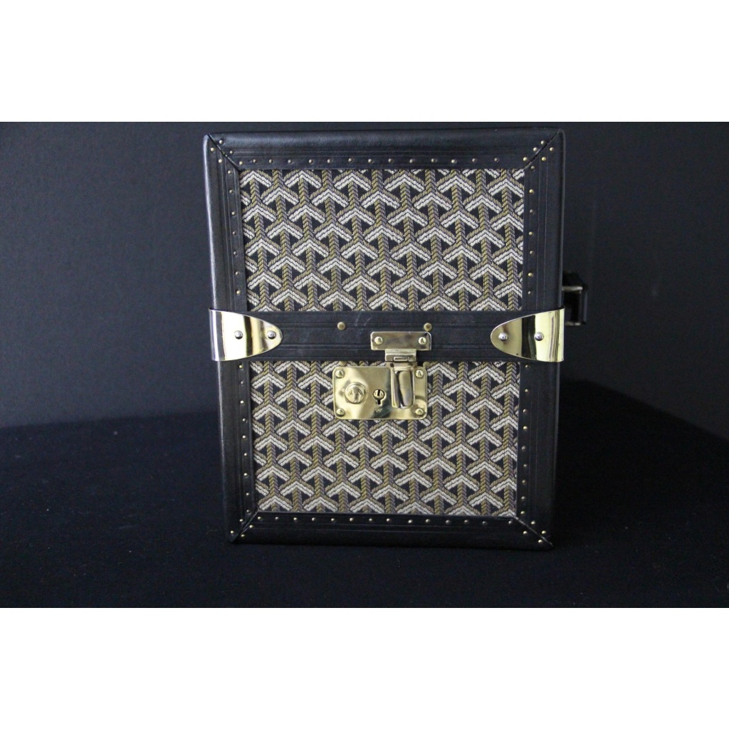 Malle bibliotheque Goyard en toile chevrons des années 1950 5