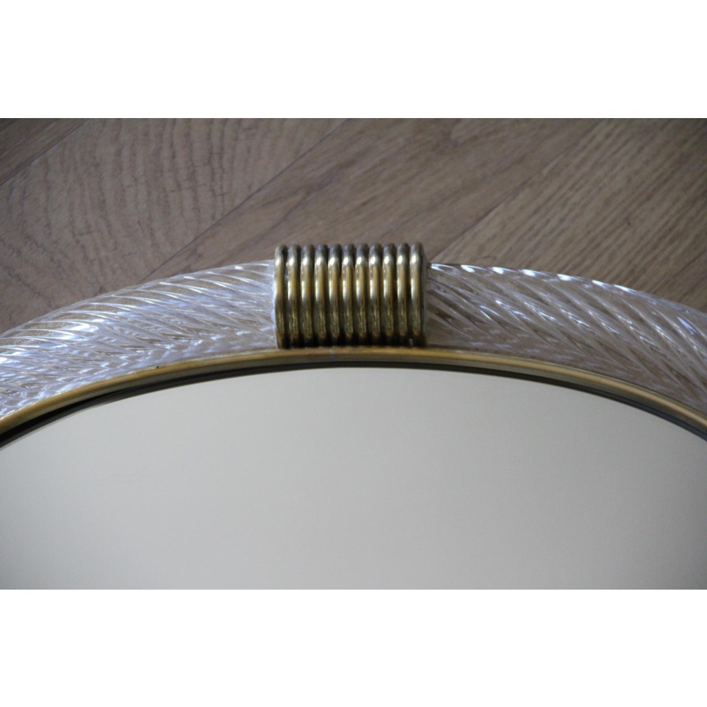 Miroir en verre de Murano blanc torsadé dans le style de Barovier 6