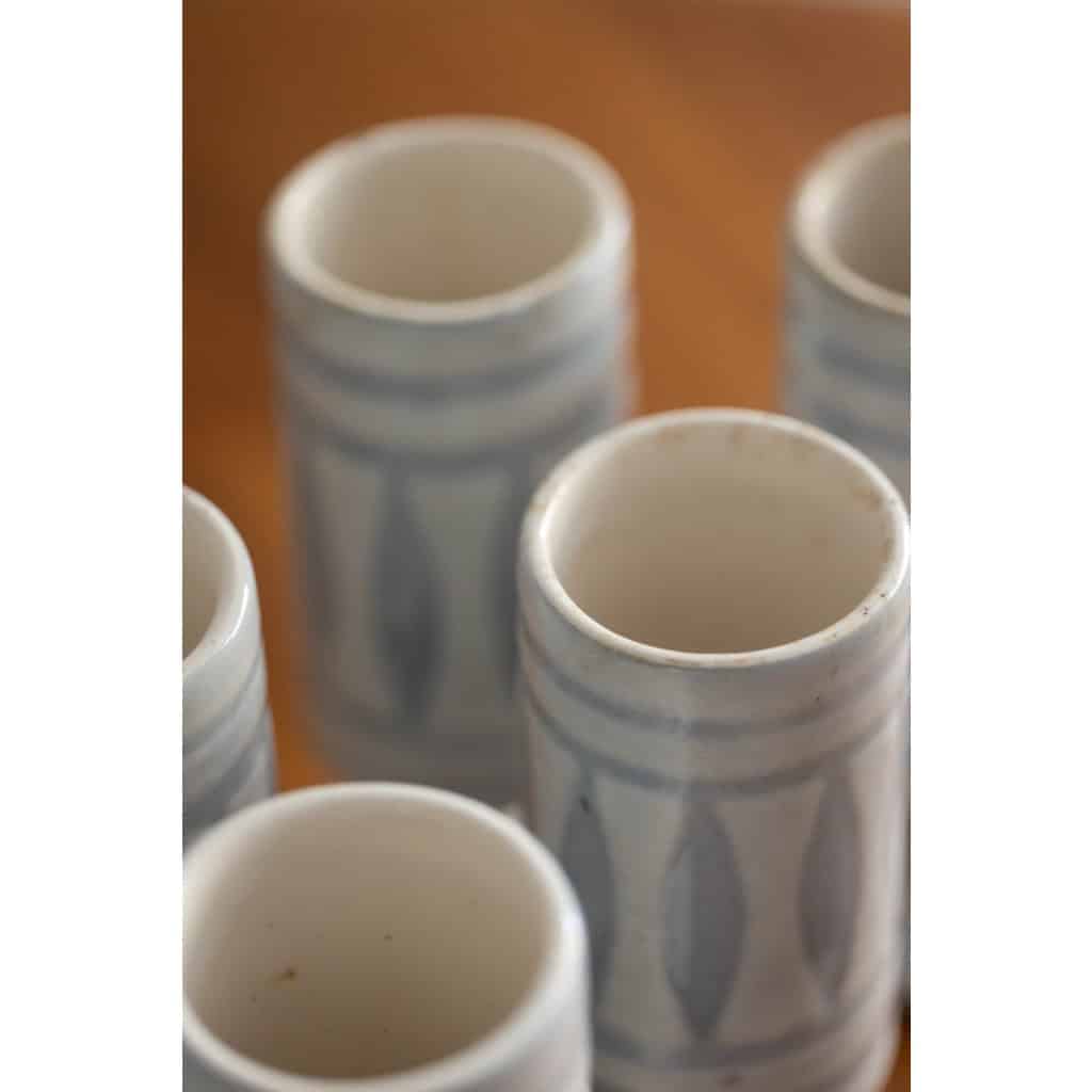Roger Capron. Série de 8 verres en céramique signés et datés 1976 LS6632204 6