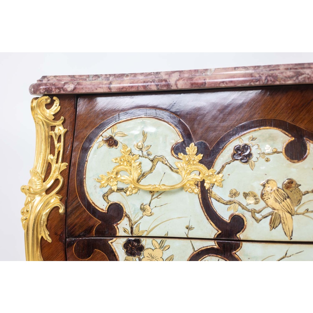 Commode sauteuse de style Louis XV, ouvrant à 2 tiroirs, à décor de fleurs LS34031901 7