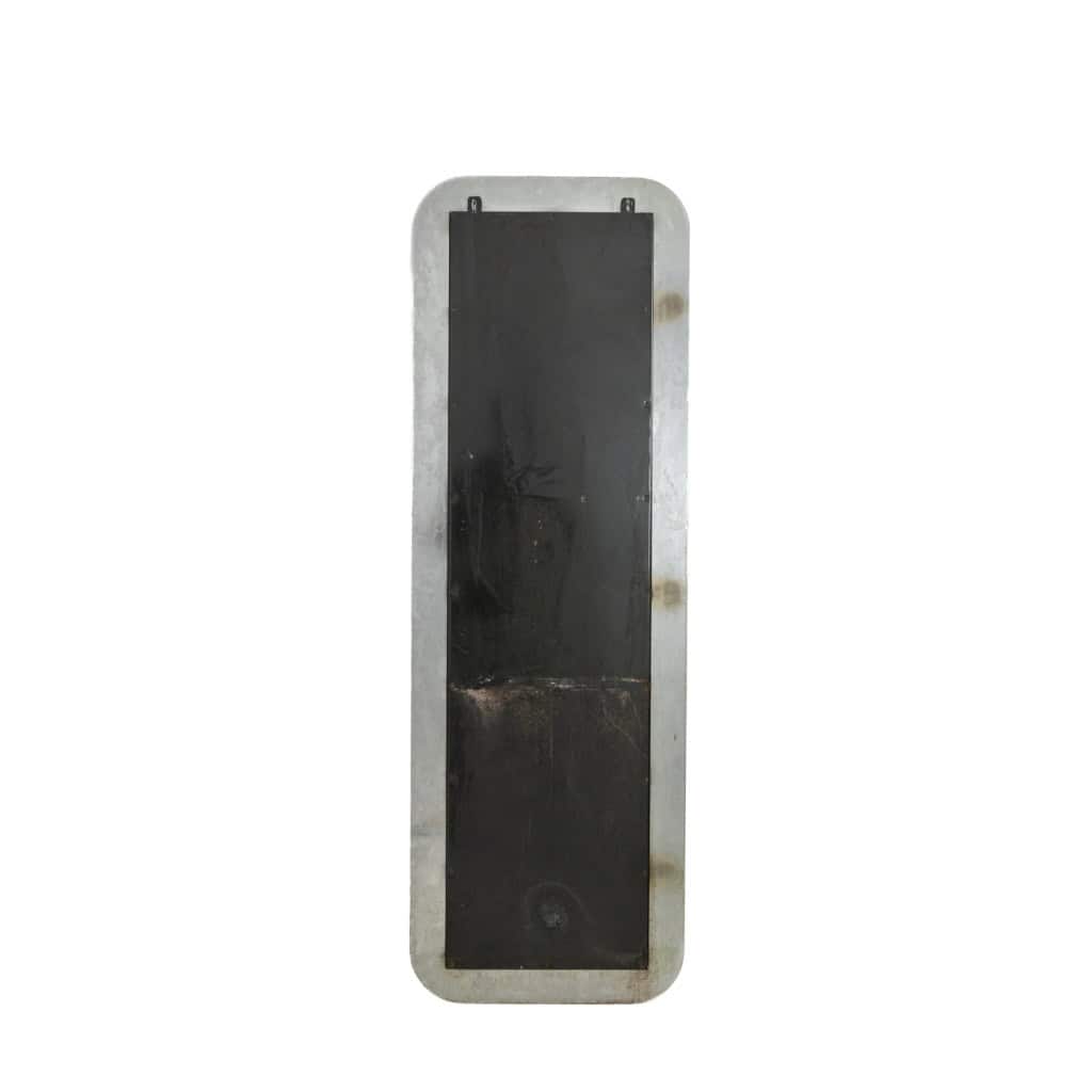 Miroir de forme rectangulaire, en métal poli. Italie, années 1970 LS6511401 7