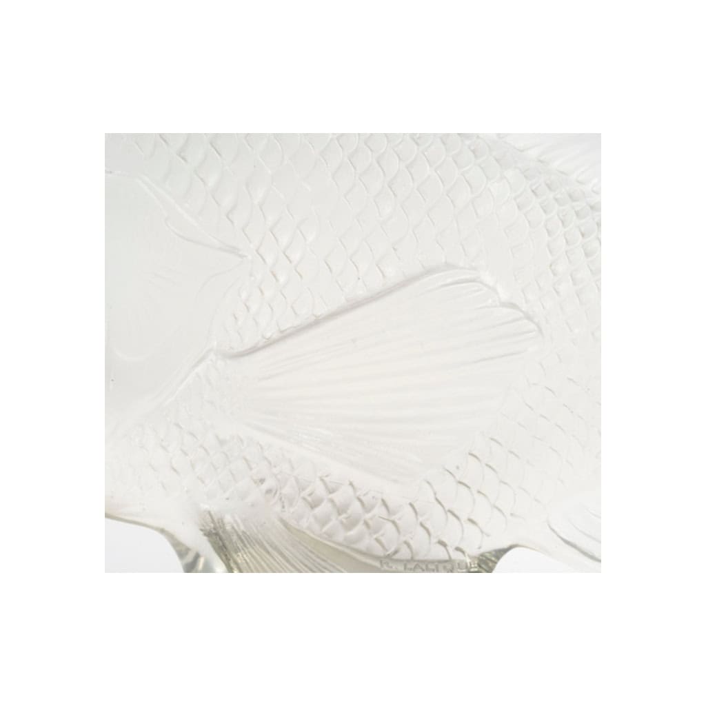 1922 – RENÉ LALIQUE Motif décoratif “Gros poisson algues” 7