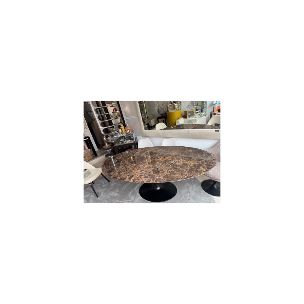 Eero Saarinen pour KNOLL ,table ovale TULIP « Emperador » 9