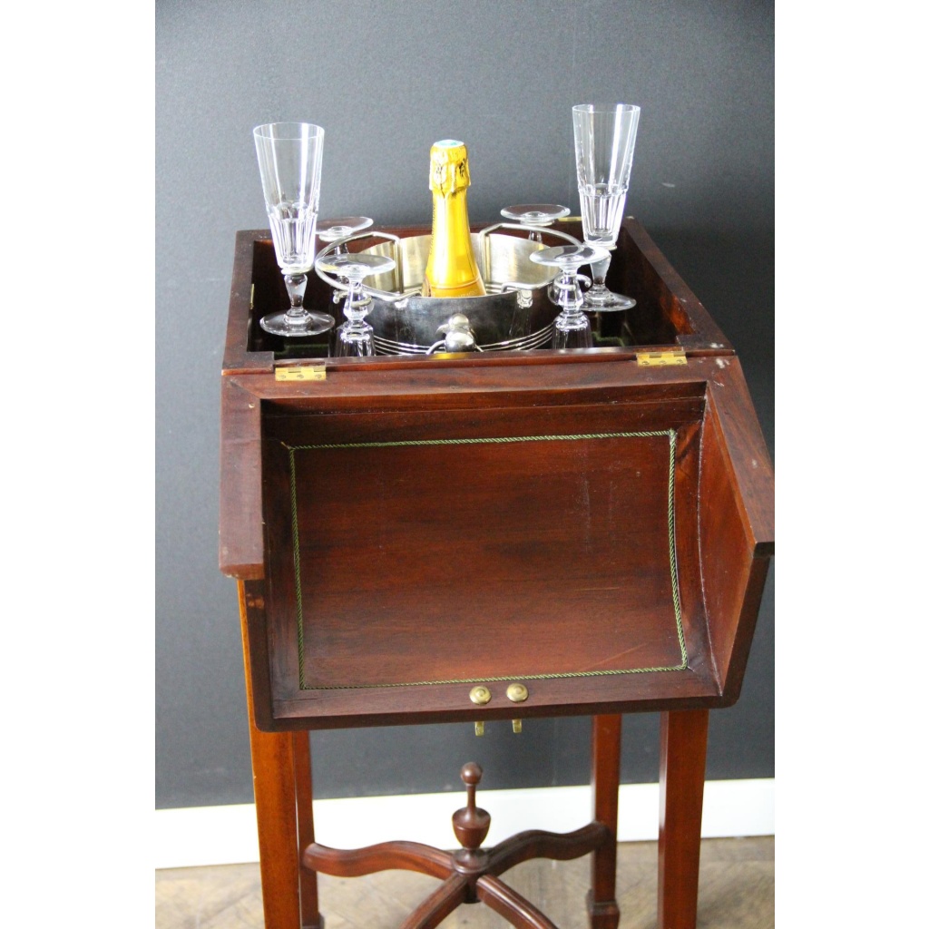 Meuble bar a champagne des années 1920 10