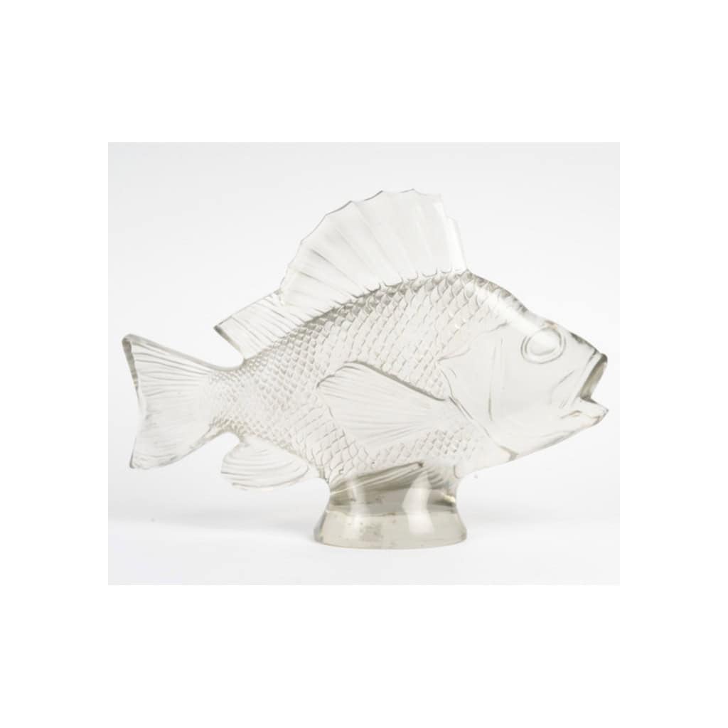 1922 – RENÉ LALIQUE Motif décoratif “Gros poisson algues” 10
