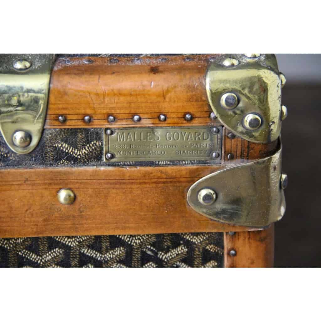 Malle Goyard 100 cm des années 1920’s en toile a chevrons 12