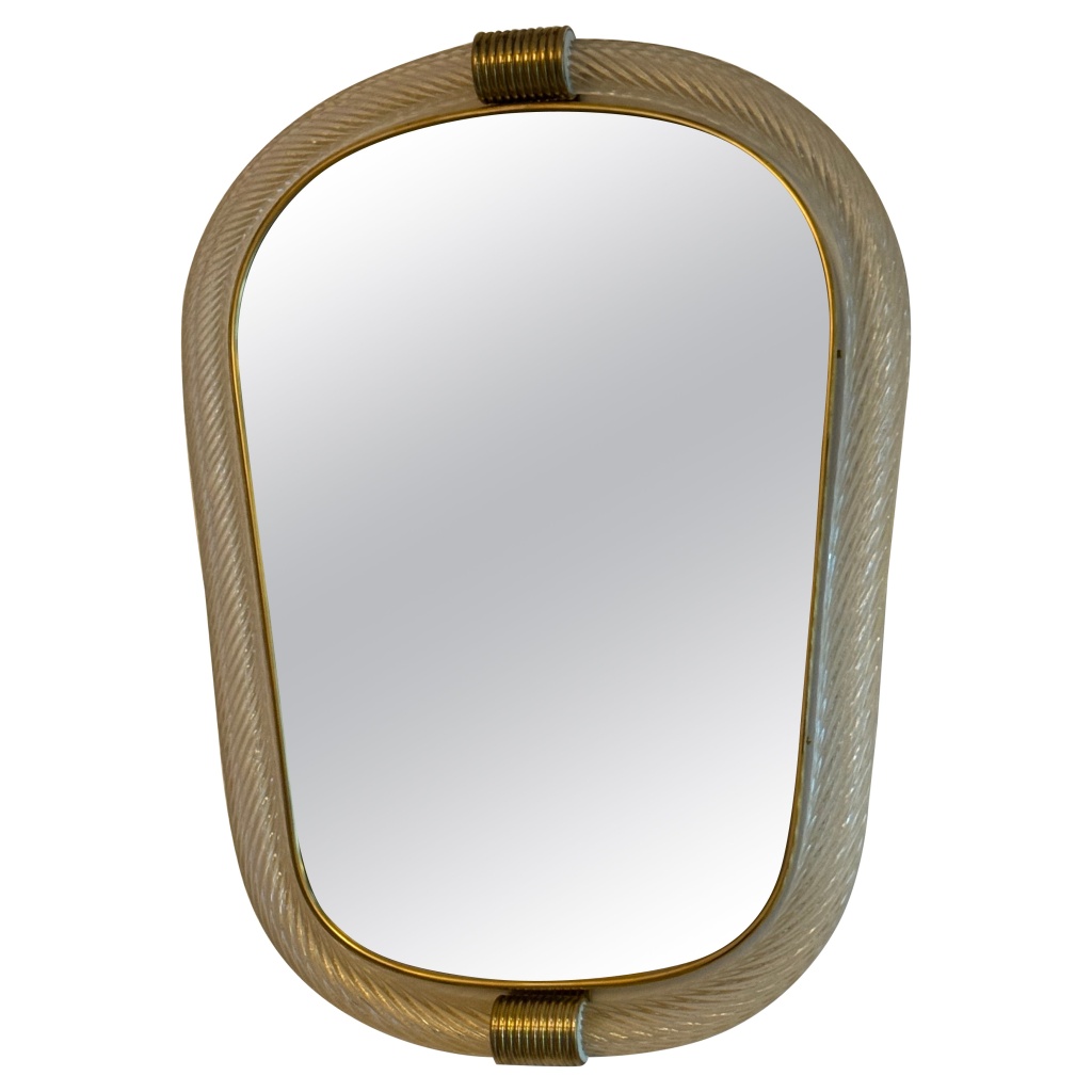 Miroir en verre de Murano blanc torsadé dans le style de Barovier 3