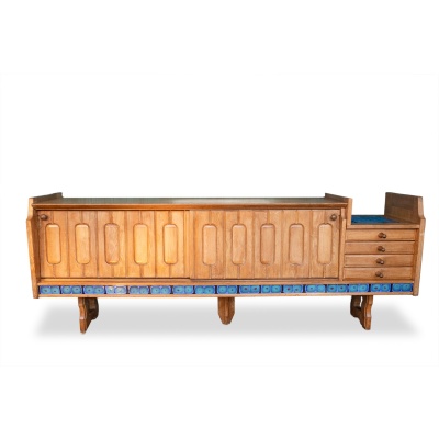 Guillerme et Chambron. Enfilade en chêne blond et céramique. Vers 1960 LS6288