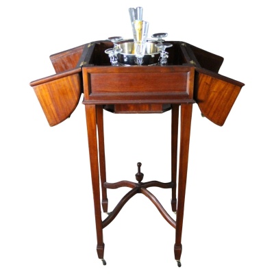 Meuble bar a champagne des années 1920