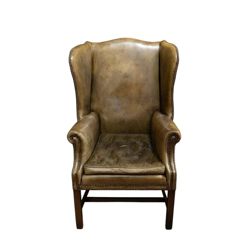 Fauteuil anglais appelé « Wing Chair » en cuir vert. Circa 1920 6