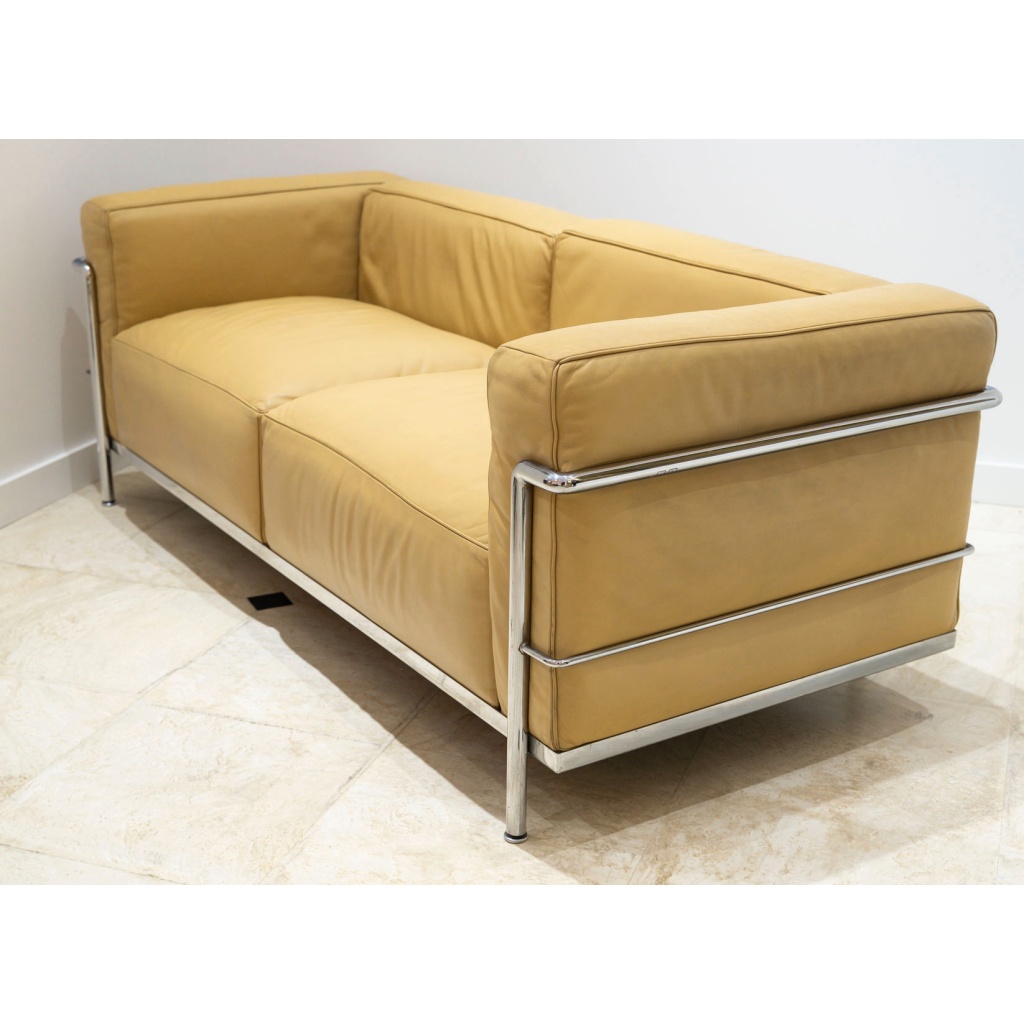 Le Corbusier, Perriand, Jeanneret – Cassina – Canapé LC3 Cuir Camel Gold 2 places 5
