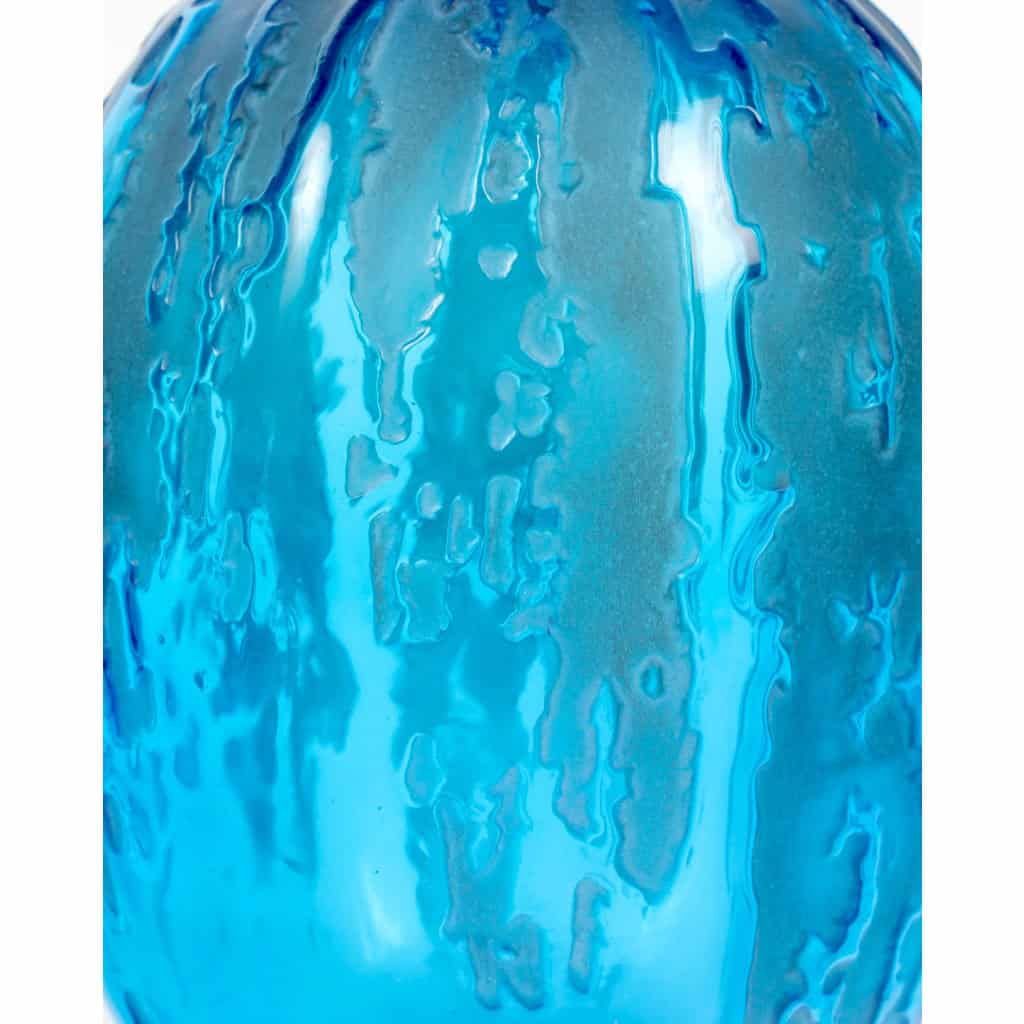 1912 René Lalique – Vase Fontaines Verre Bleu Electrique Patiné Gris 7