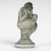 1920 René Lalique – Mascotte Automobile Statuette Sirène Verre Blanc Patiné Bleu Gris 15