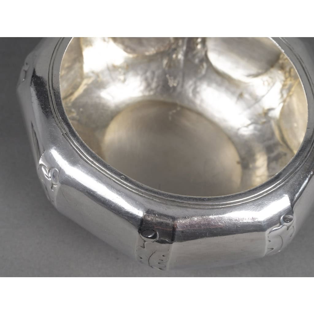 Georges LECOMTE – Boîte couverte en argent massif vers 1925 13 Georges LECOMTE – Boîte couverte en argent massif vers 1925 13