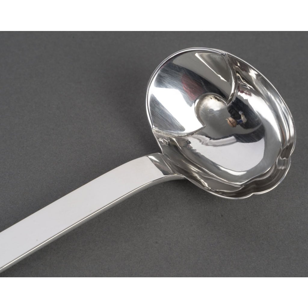 Jean PUIFORCAT Cuillère à sauce en argent massif Epoque ART DECO 8