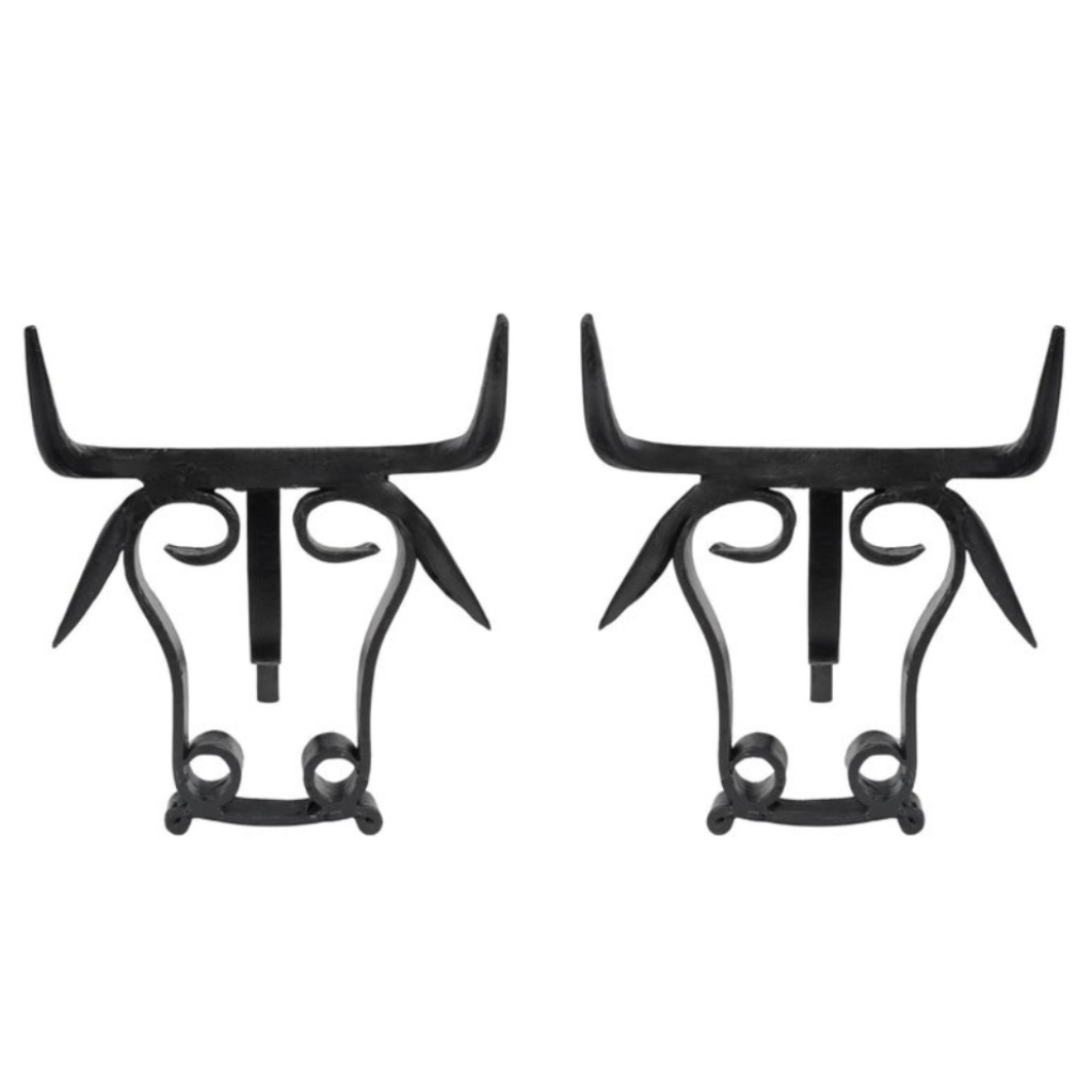 1950 Paire rare de chenets en fer forgé en forme de tête de taureau, ateliers de Vallauris 3