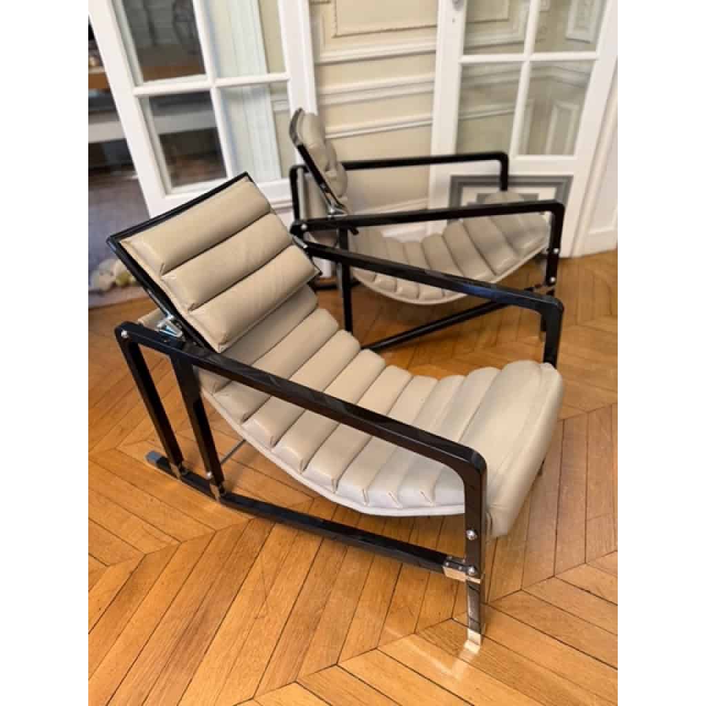 Eileen GRAY & ECART INTERNATIONAL (éditeur) Paire de fauteuils « Transat », modèle original créé circa 1926 5