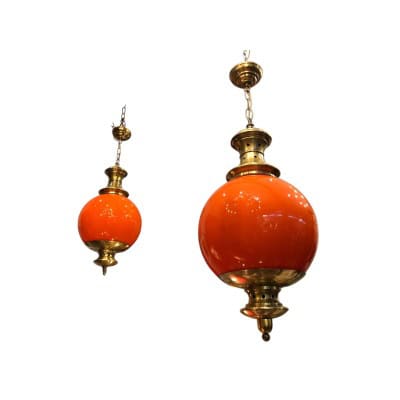 Paire de suspensions de brasserie milieu 20è siècle.