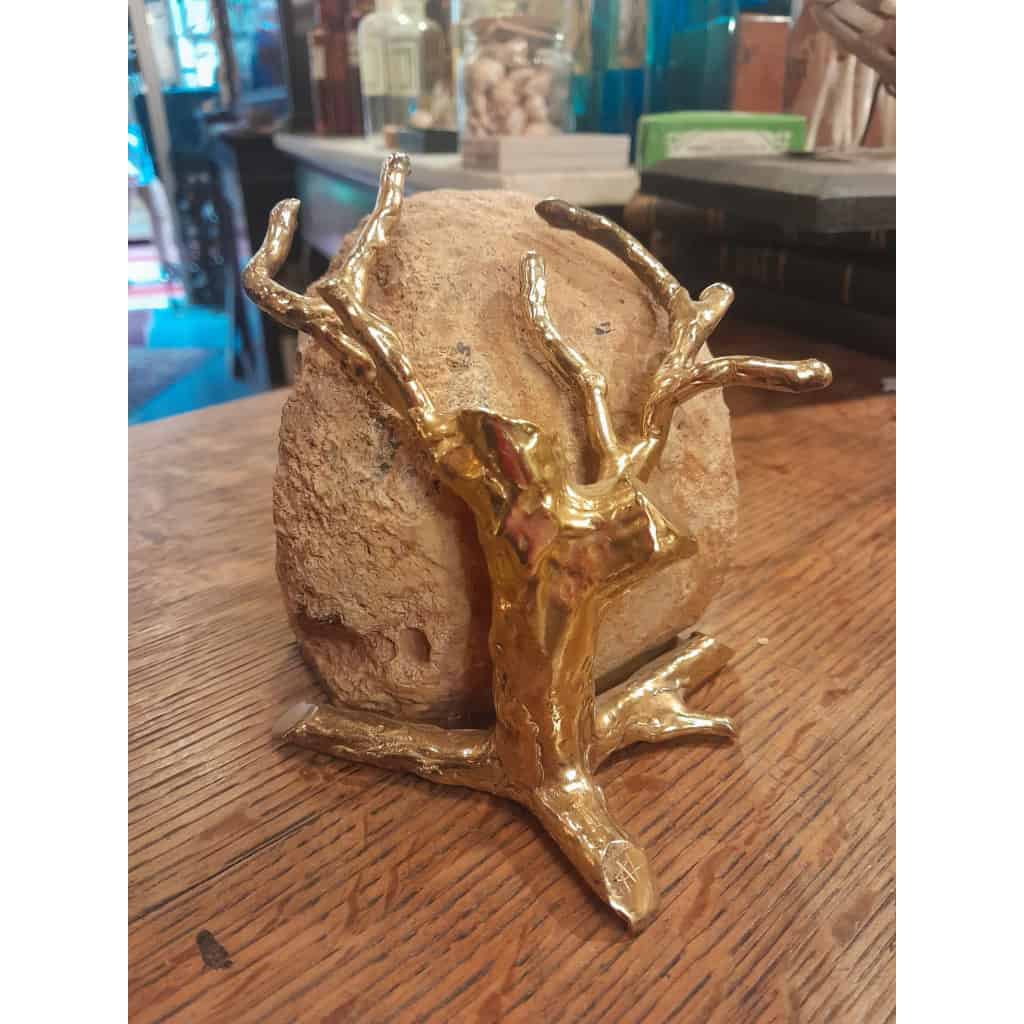 Morceau de géode d’agate polie et Corail en bronze doré 14