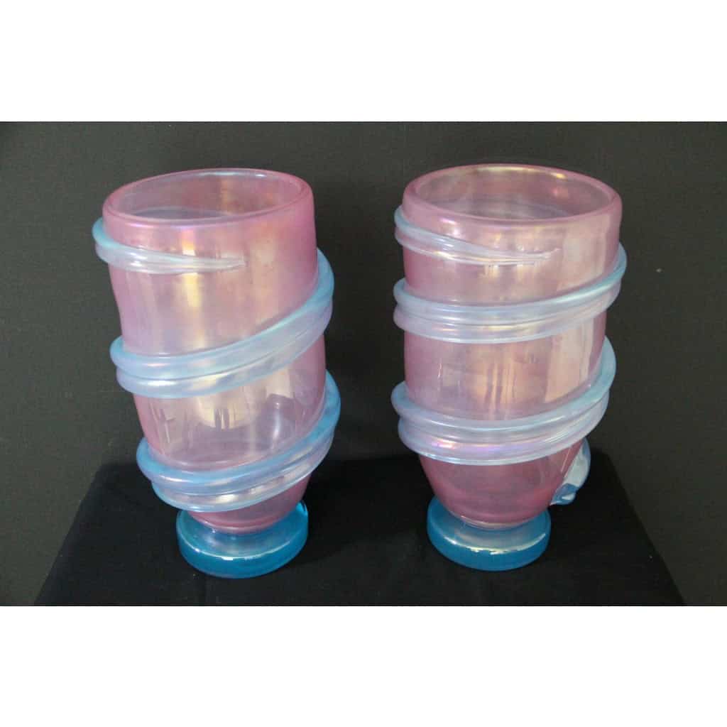 Paire de grands vases rose et turquoises irisés en verre de Murano 4
