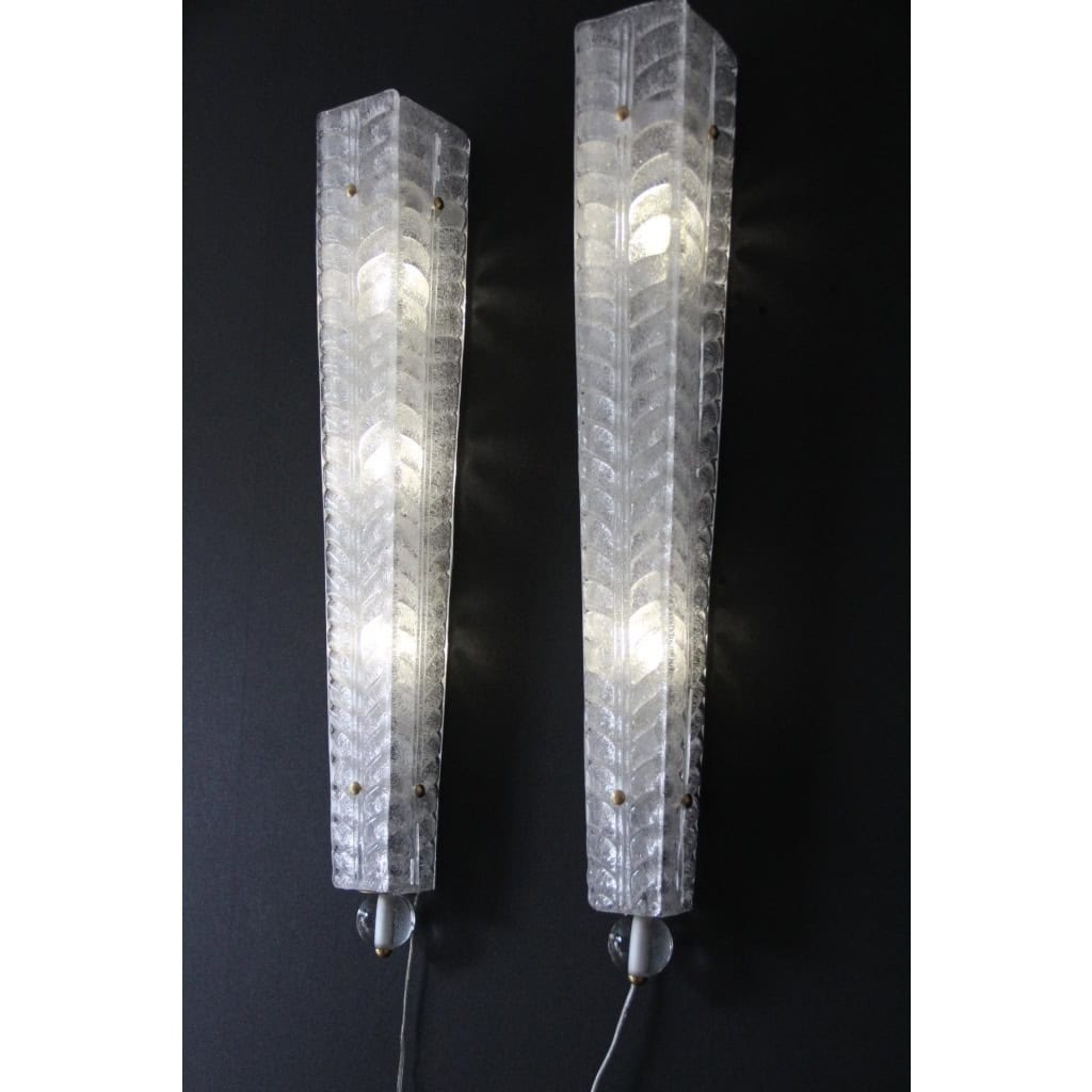 Paire d’appliques blanches longues en verre de Murano travaillé 13