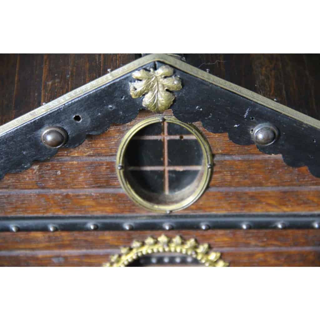 Cave à cigares à mecanisme representant un chalet en bois 16 Cave à cigares à mecanisme representant un chalet en bois 16