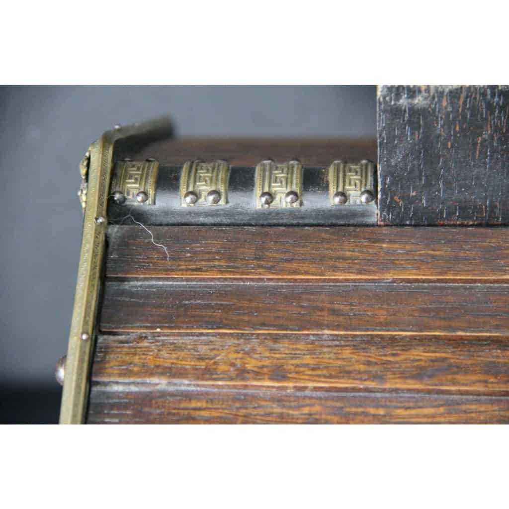 Cave à cigares à mecanisme representant un chalet en bois 18 Cave à cigares à mecanisme representant un chalet en bois 18