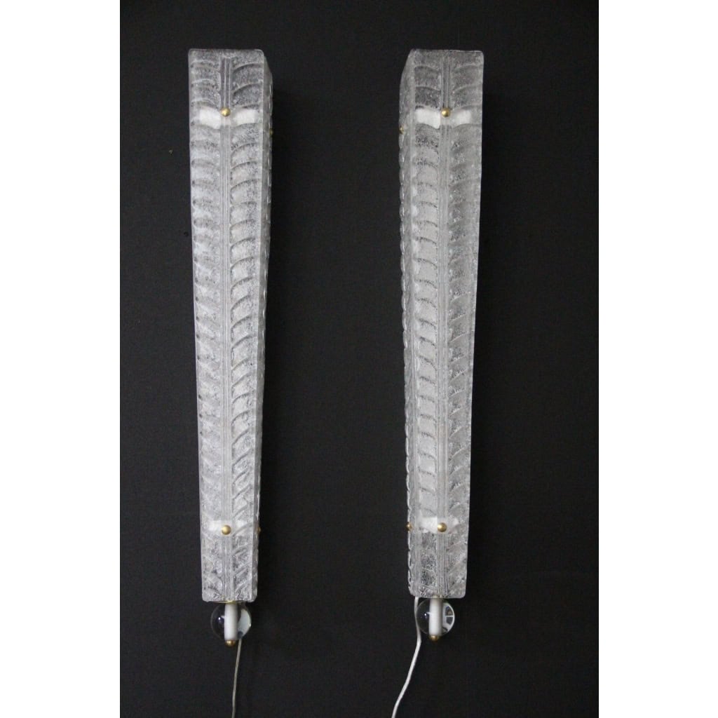 Paire d’appliques blanches longues en verre de Murano travaillé 5