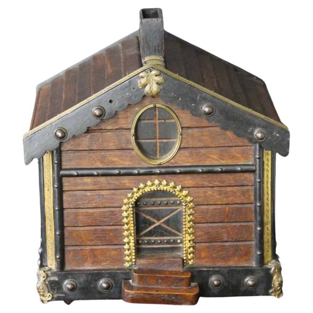 Cave à cigares à mecanisme representant un chalet en bois 3 Cave à cigares à mecanisme representant un chalet en bois 3