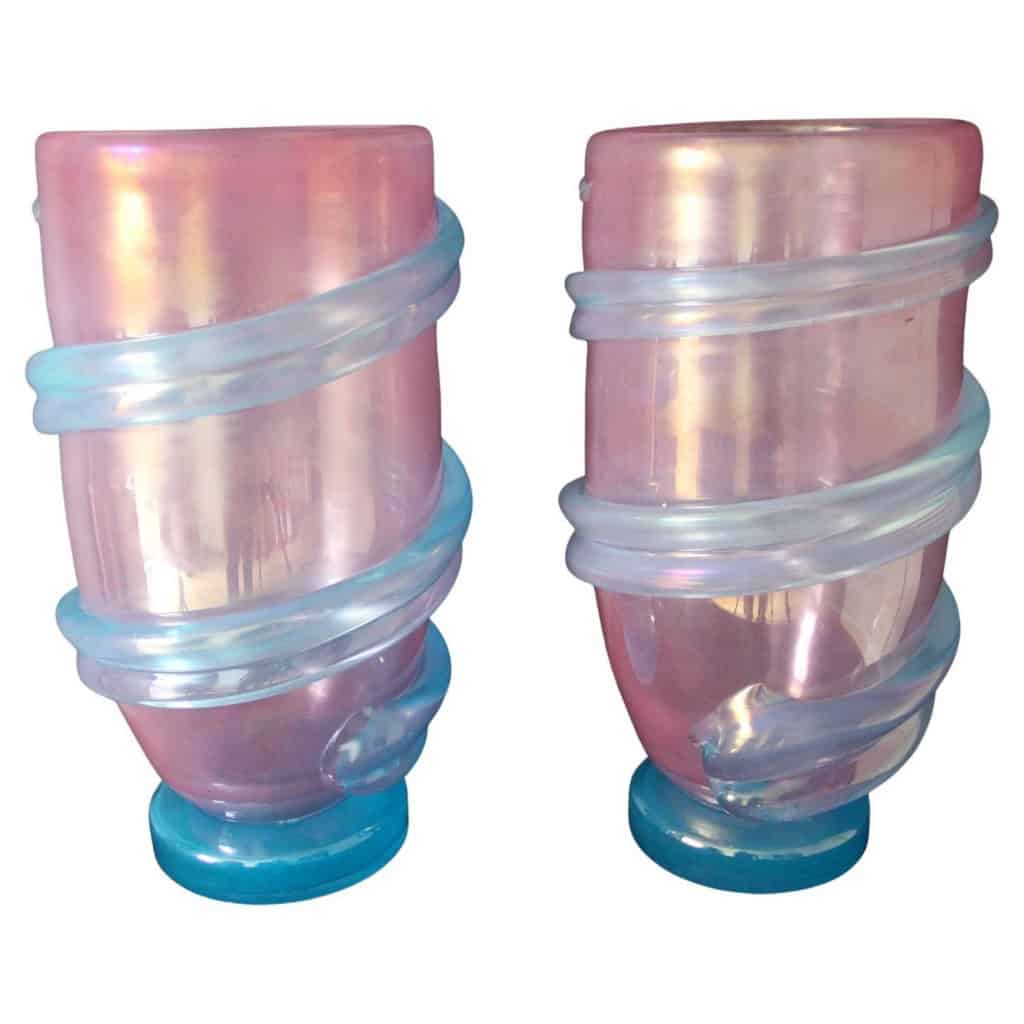 Paire de grands vases rose et turquoises irisés en verre de Murano 3