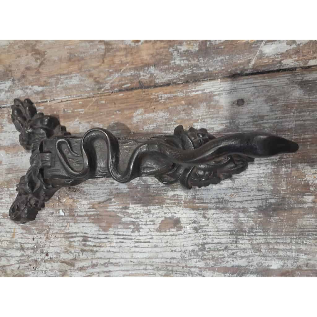 Mâche-bouchon de pharmacie, XVIIIème, fonte de fer 5