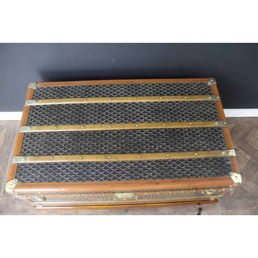 Malle Goyard en toile a chevrons ancienne des années 1920’s, 90 cm 13 Malle Goyard en toile a chevrons ancienne des années 1920’s, 90 cm 13