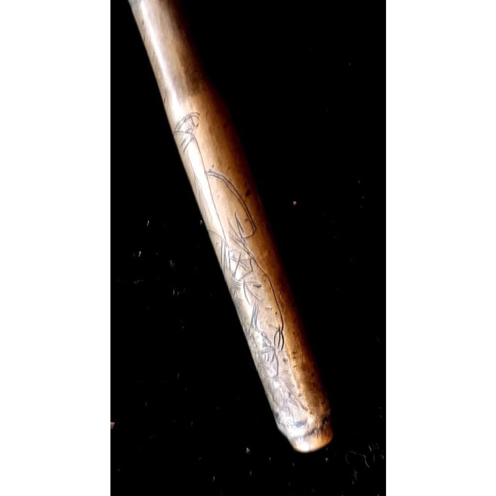 Fine Pipe Au Poing De Femme, Pour l’Opium, Ciselée, Fin XIXème, Métal Et Bambou 6 Fine Pipe Au Poing De Femme, Pour l’Opium, Ciselée, Fin XIXème, Métal Et Bambou 6