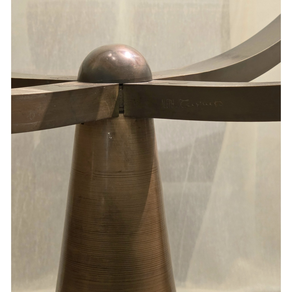 Table « Astrolabio », Oscar Tusquets pour Aleph Driade, Laiton et Verre, 1970 9