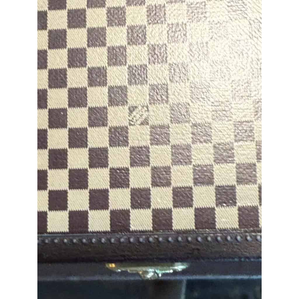 Presse papier Louis Vuitton edition limitée, mini coffret a bijoux Vuitton en forme de malle 5