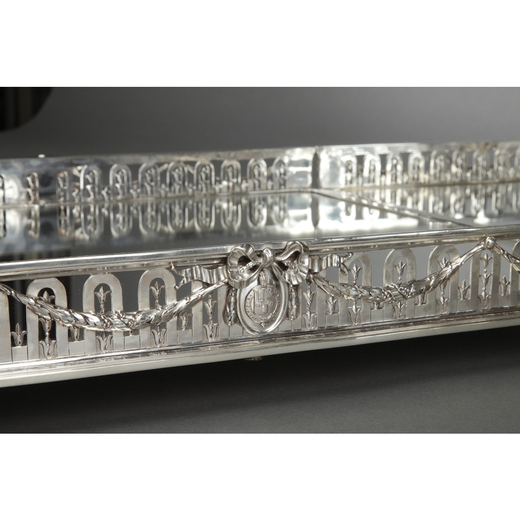 Orfèvre QUEILLE – Surtout de table à galerie, 3 parties argent massif XIXe 14