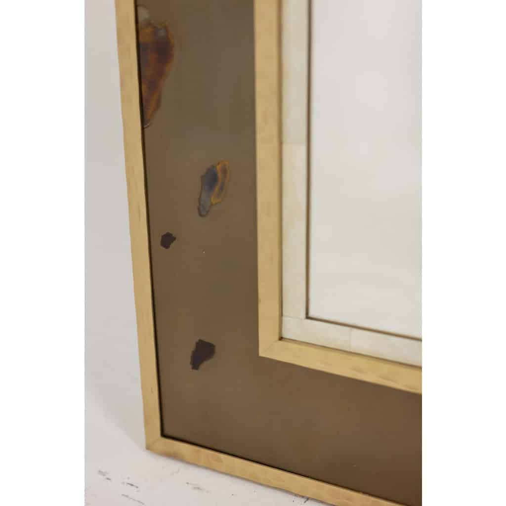 Miroir en marqueterie de laiton oxydé et patiné. Travail d’artiste LS66612504 7